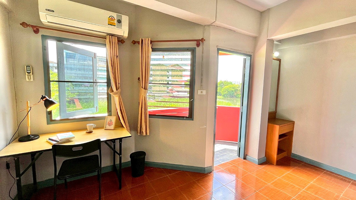 Pictures of Orchid Mansion Don Mueang 4/12