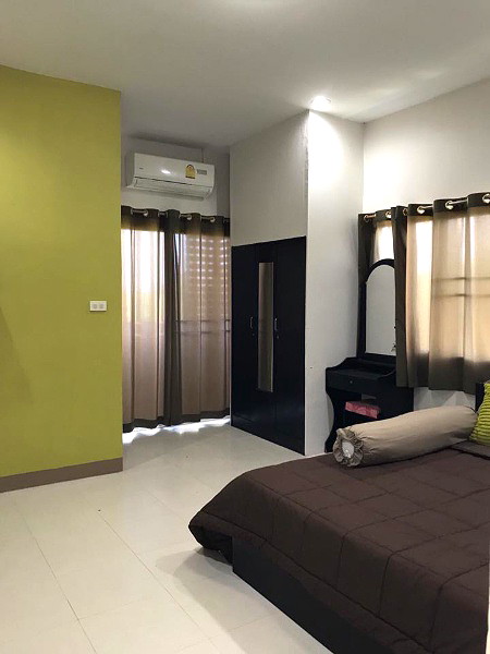 Pictures of Sankhun Apartment Mahasarakam U. 4/27