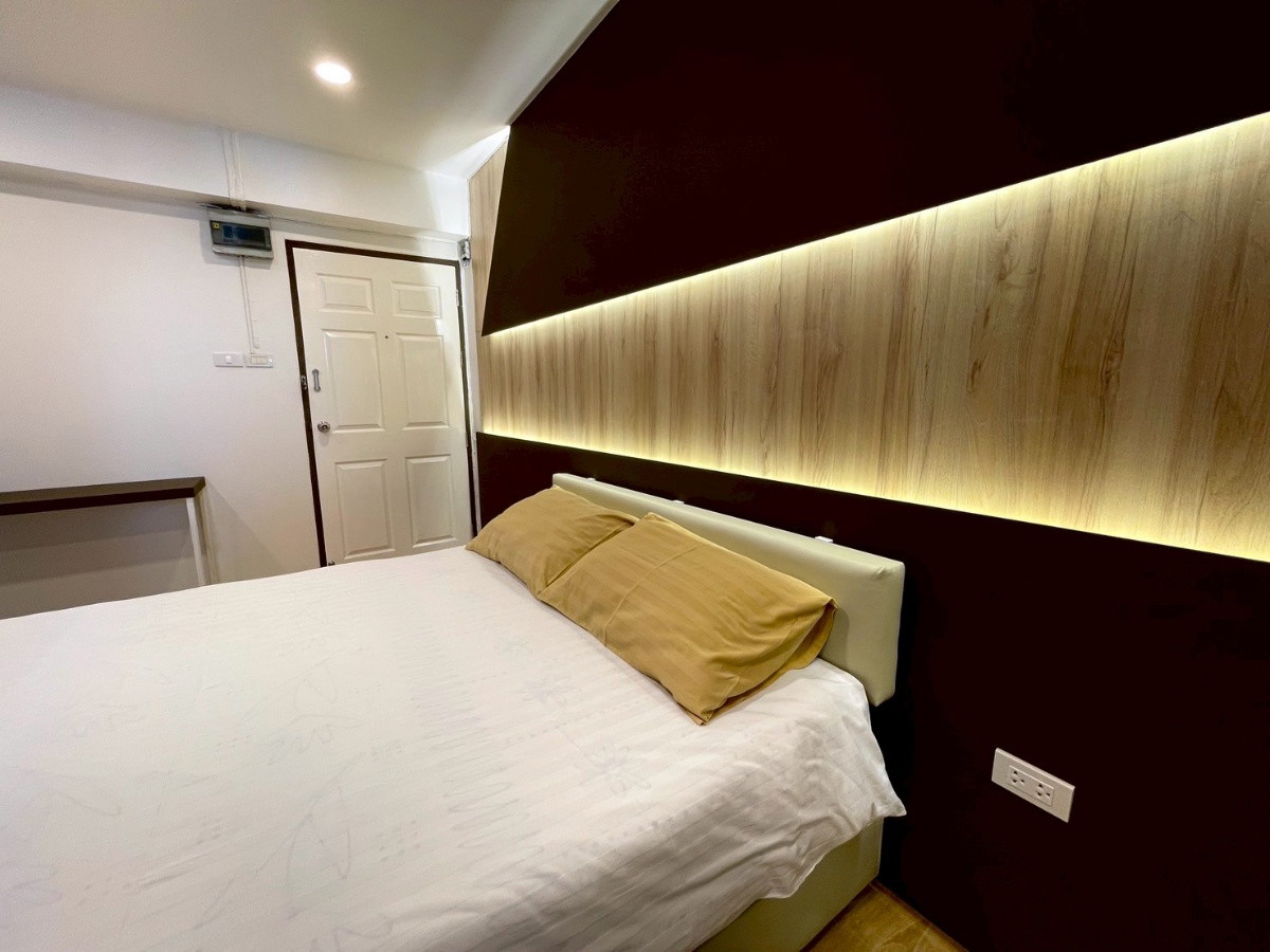Condo — photo 5