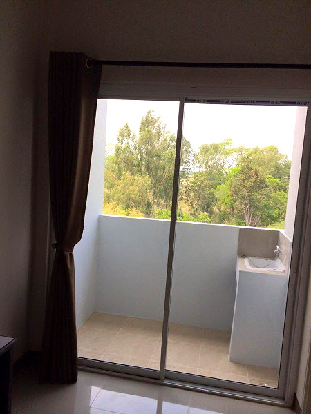 Pictures of Sankhun Apartment Mahasarakam U. 24/27
