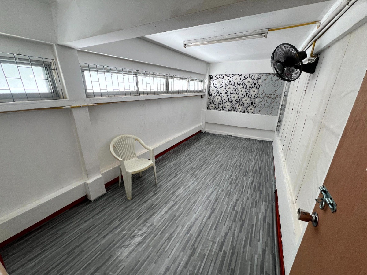 Condo · Khlong San, bangkok