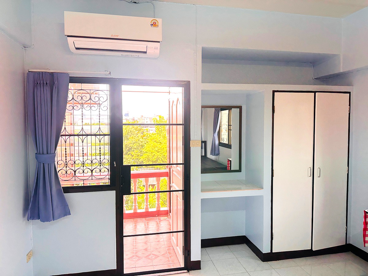 รูปภาพ บ้านจันทนาอพาร์ทเม้นท์ | อพาร์ทเม้นท์ หอพัก ที่พัก ห้องพัก - รูปที่ 2154/2162