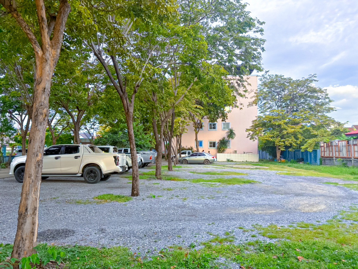 Condo · Pak Kret — photo 4