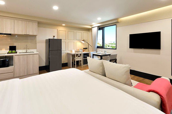 Pictures of Oakwood Hotel & Residence Bangkok 13/20