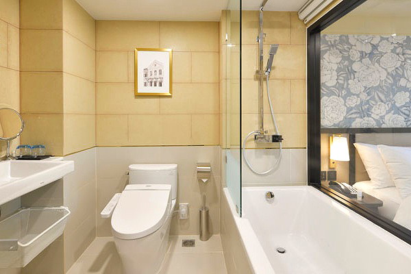 Pictures of Oakwood Hotel & Residence Bangkok 11/20
