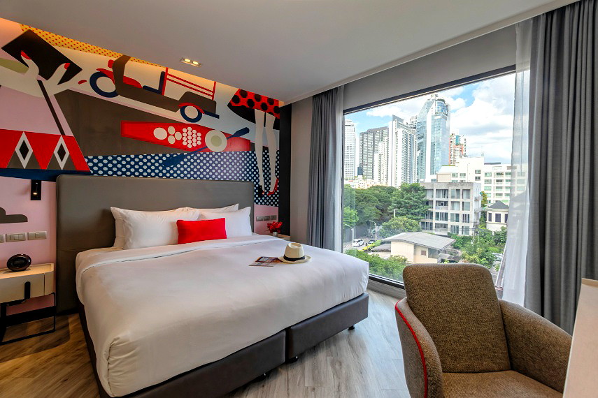 Pictures of Oakwood Studios Sukhumvit Bangkok 4/8