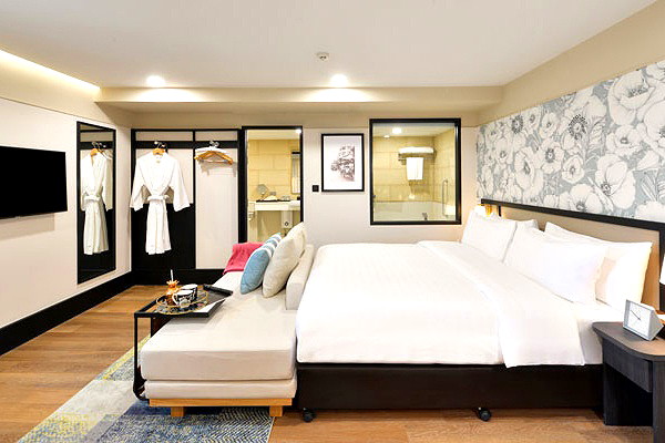 Pictures of Oakwood Hotel & Residence Bangkok 1/20