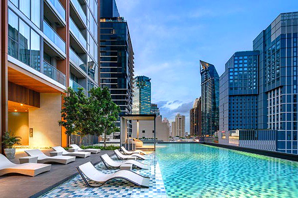 Pictures of Oakwood Suites Bangkok Hotel 12/14