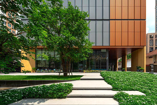 Pictures of Oakwood Suites Bangkok Hotel 8/14