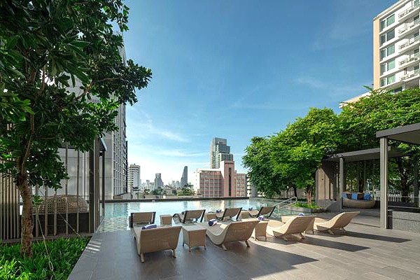Pictures of Oakwood Suites Bangkok Hotel 13/14