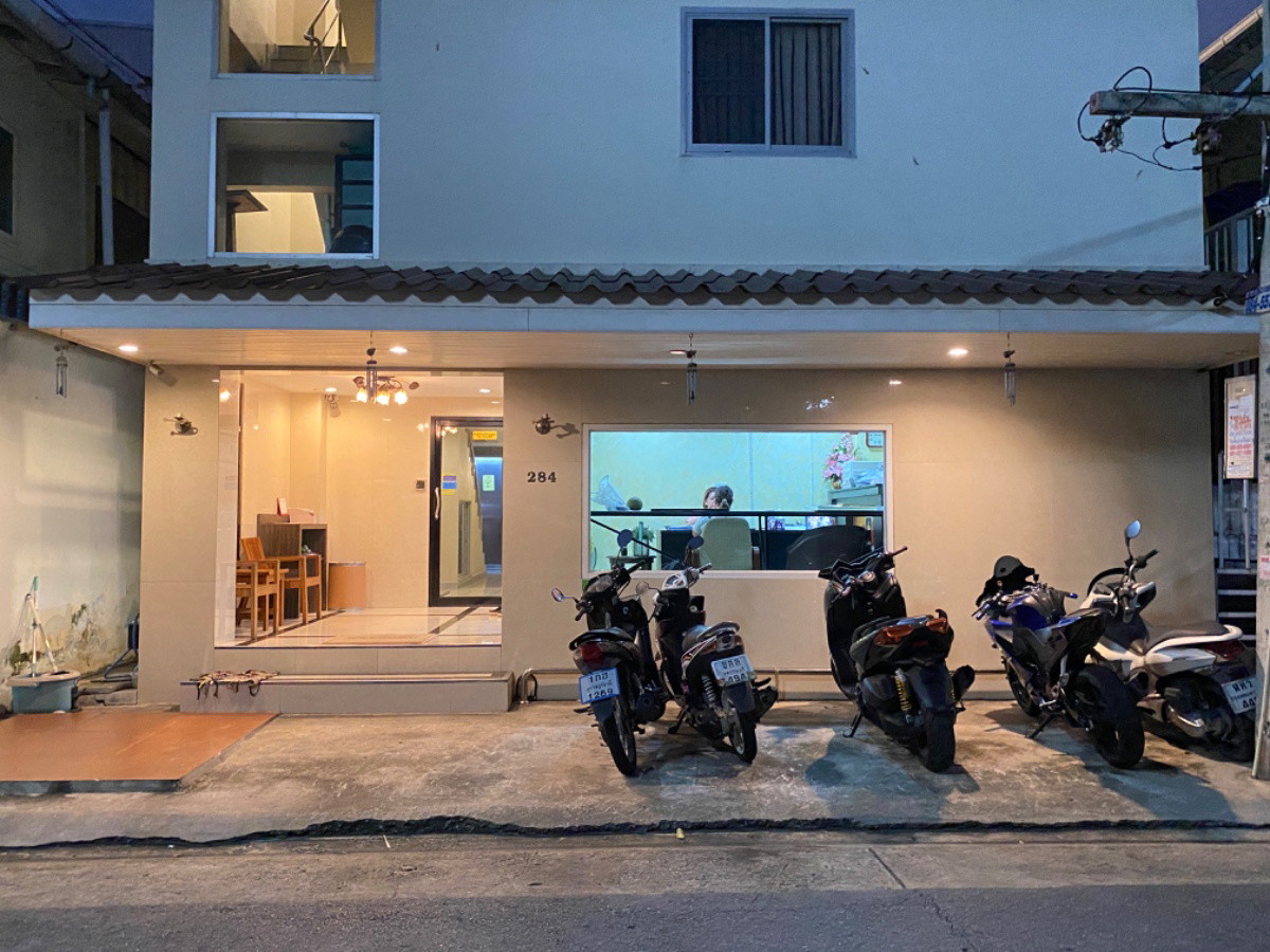 Condo — photo 3