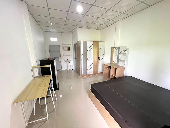 Pictures of Sethunsa Place 2/7