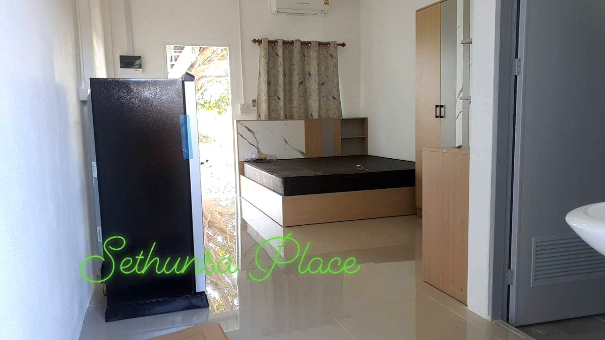 Pictures of Sethunsa Place 4/7
