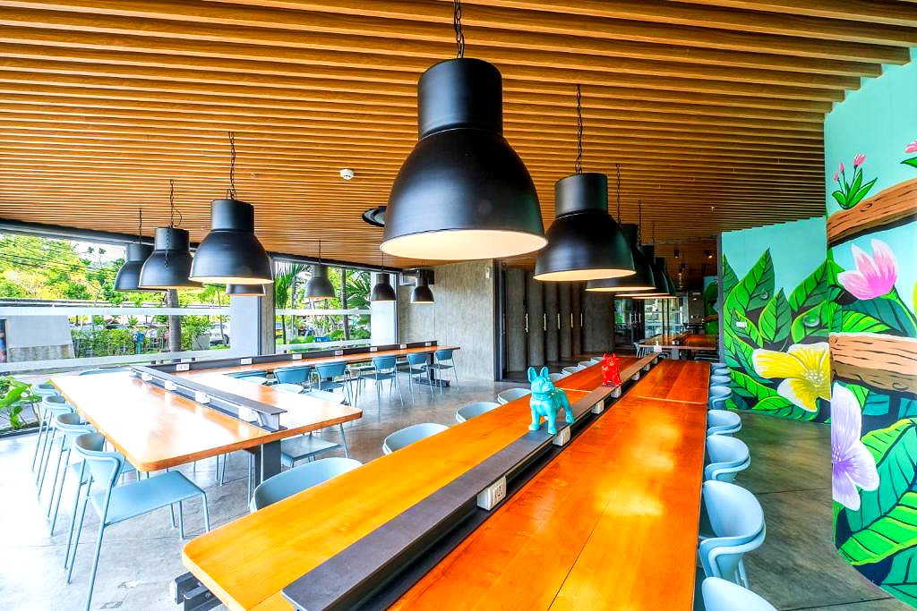 Pictures of HOMA Phuket Town 12/28