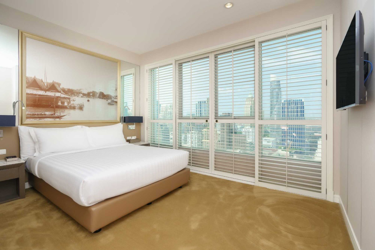 Condo · Pathum Wan, bangkok — photo 2