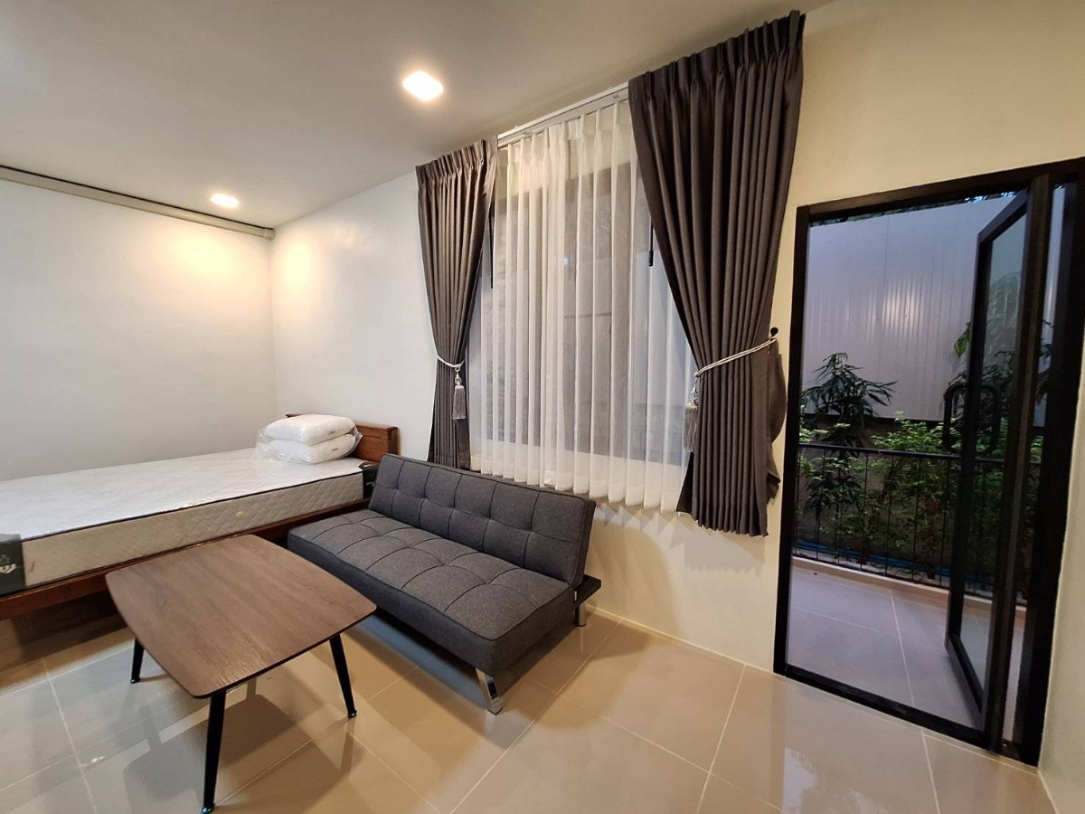 Condo — photo 3