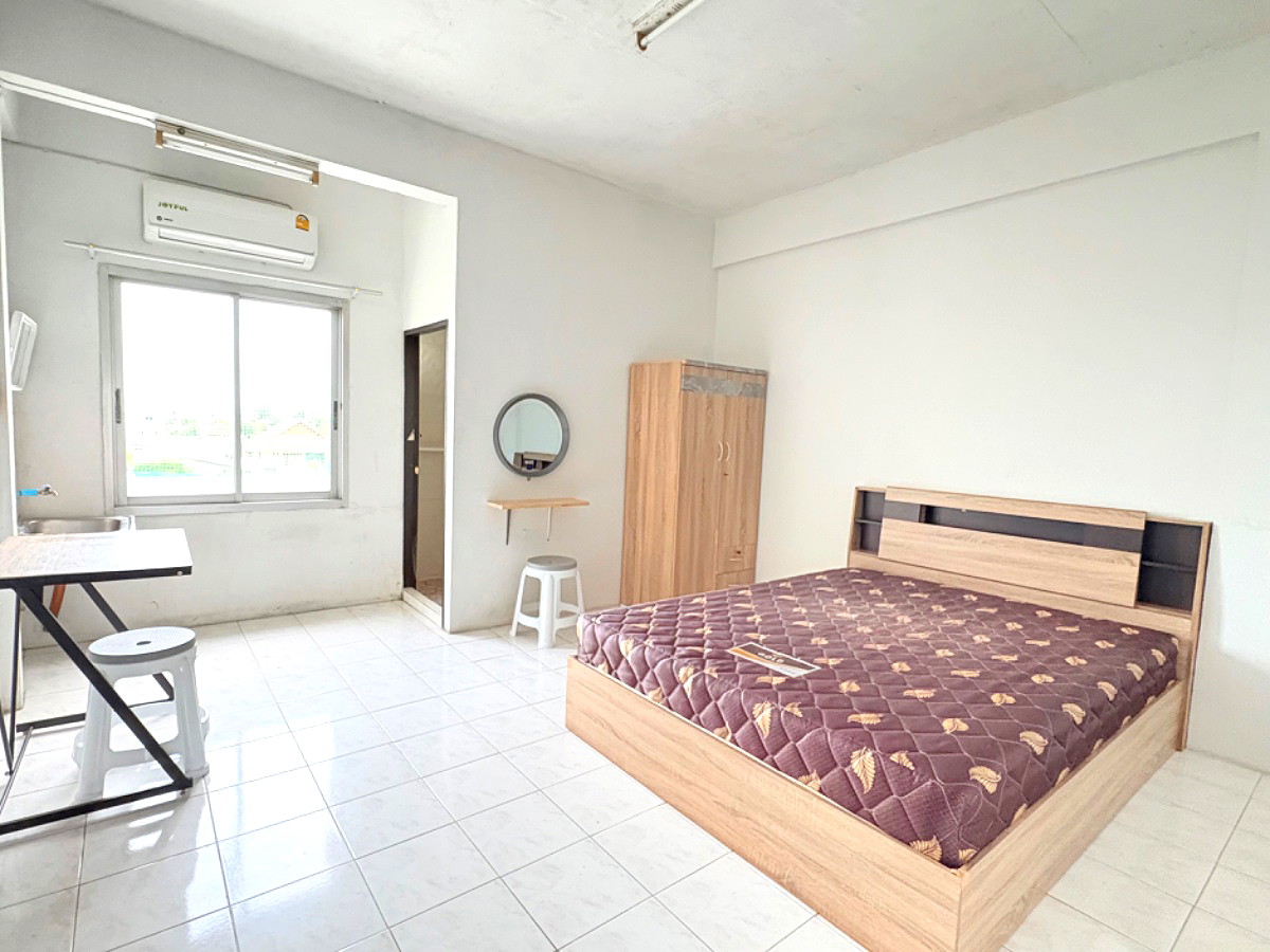 Pictures of watchara mansion 4/9