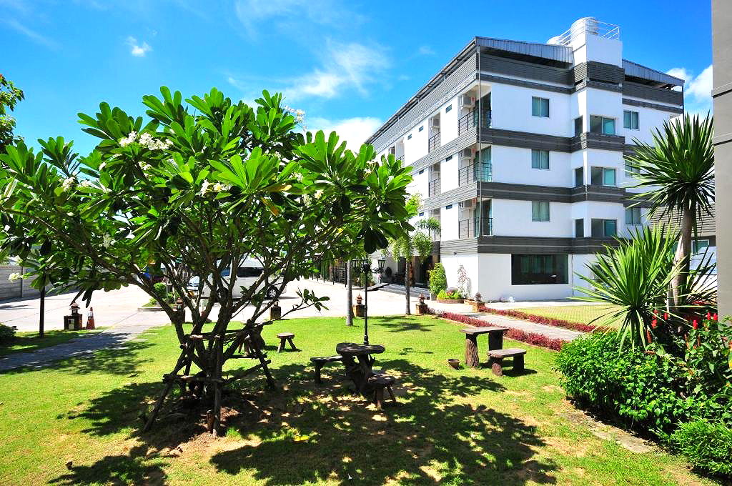 Pictures of BS Residence Suvarnabhumi 12/20