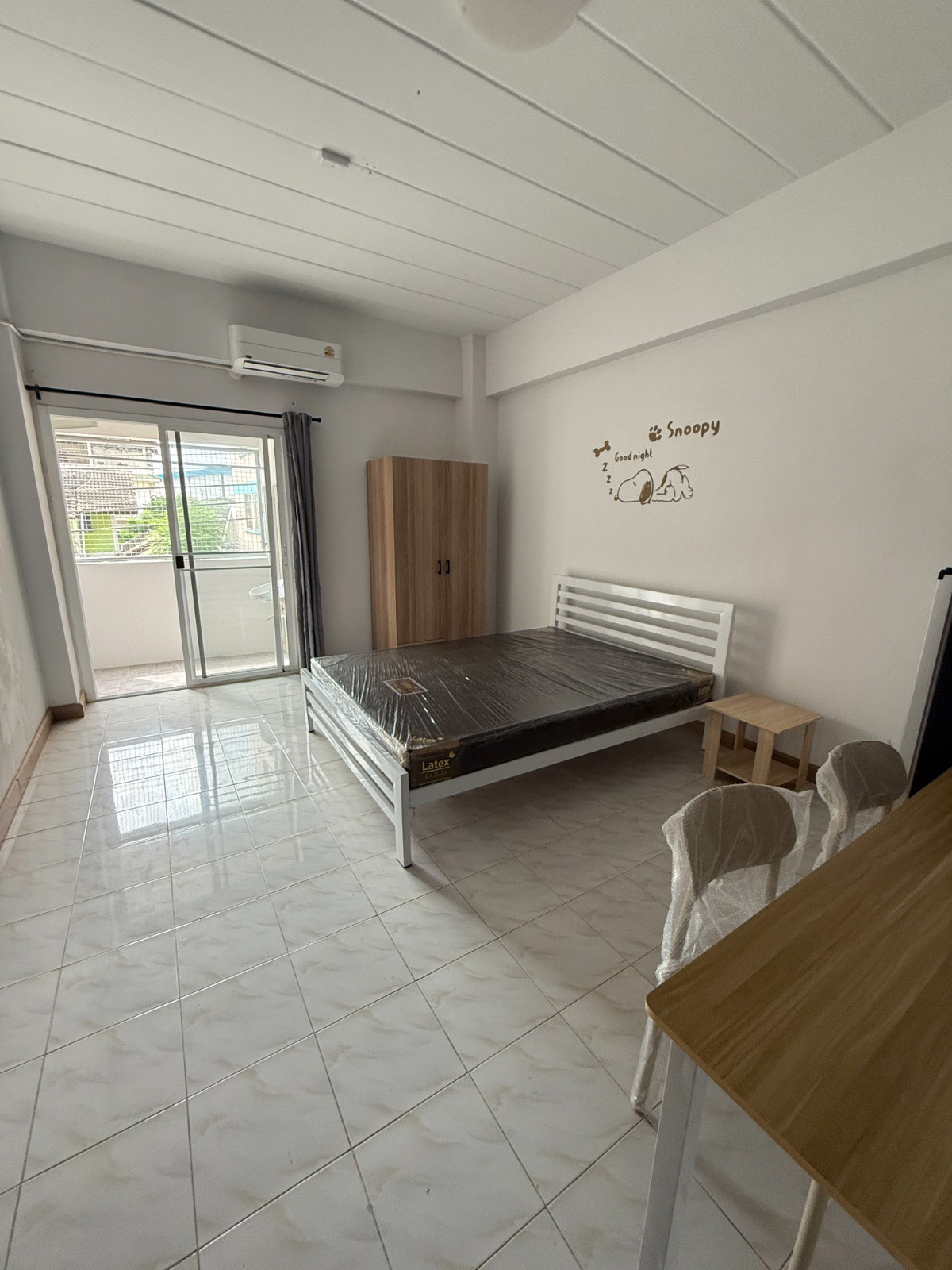 Condo · Mueang Samut Prakan — photo 1