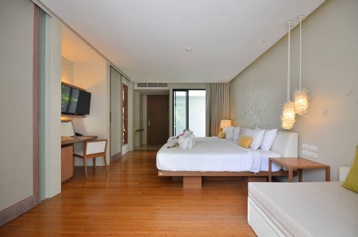 Condo — photo 3