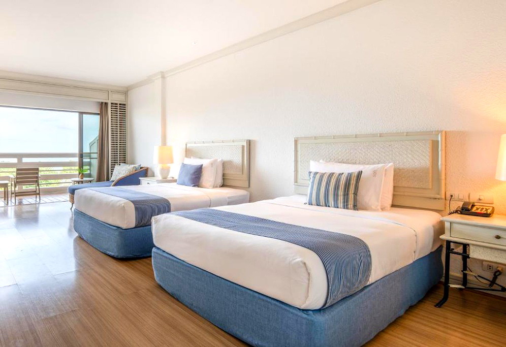 Pictures of The Regent Cha-Am Beach Resort 1/37