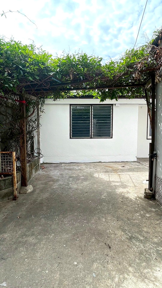 Pictures of Baan Yard 5/6