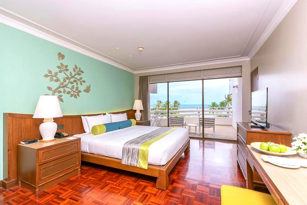 Pictures of The Regent Cha-Am Beach Resort 6/37