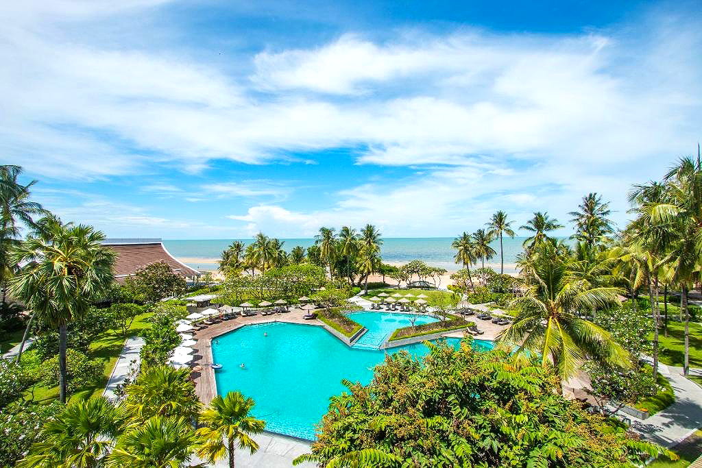 Pictures of The Regent Cha-Am Beach Resort 36/37