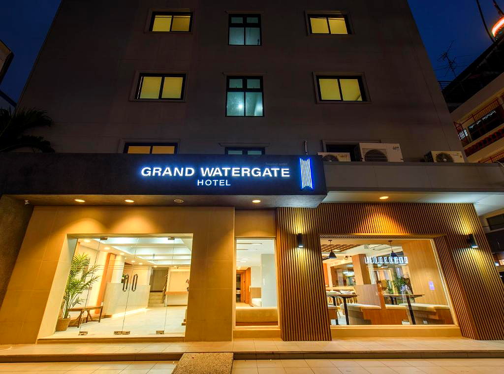 Pictures of Grand Watergate Hotel 17/18