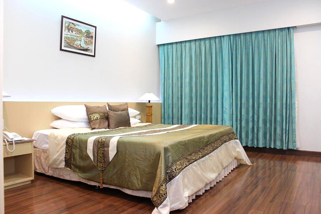 Pictures of Charoen Hotel 1/33