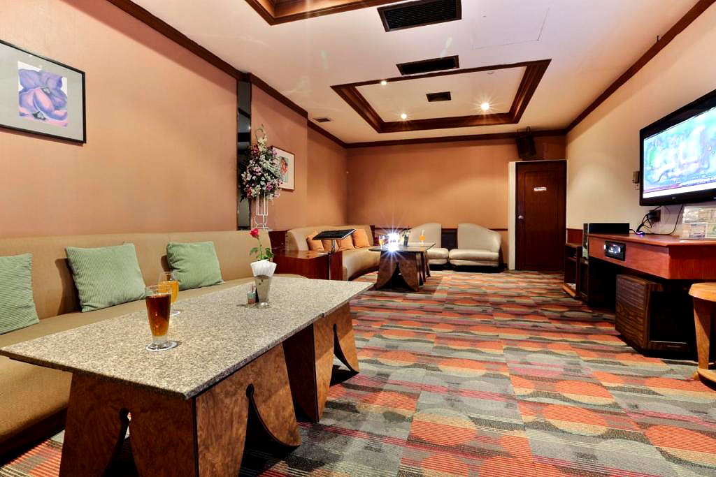 Pictures of Charoen Hotel 16/33