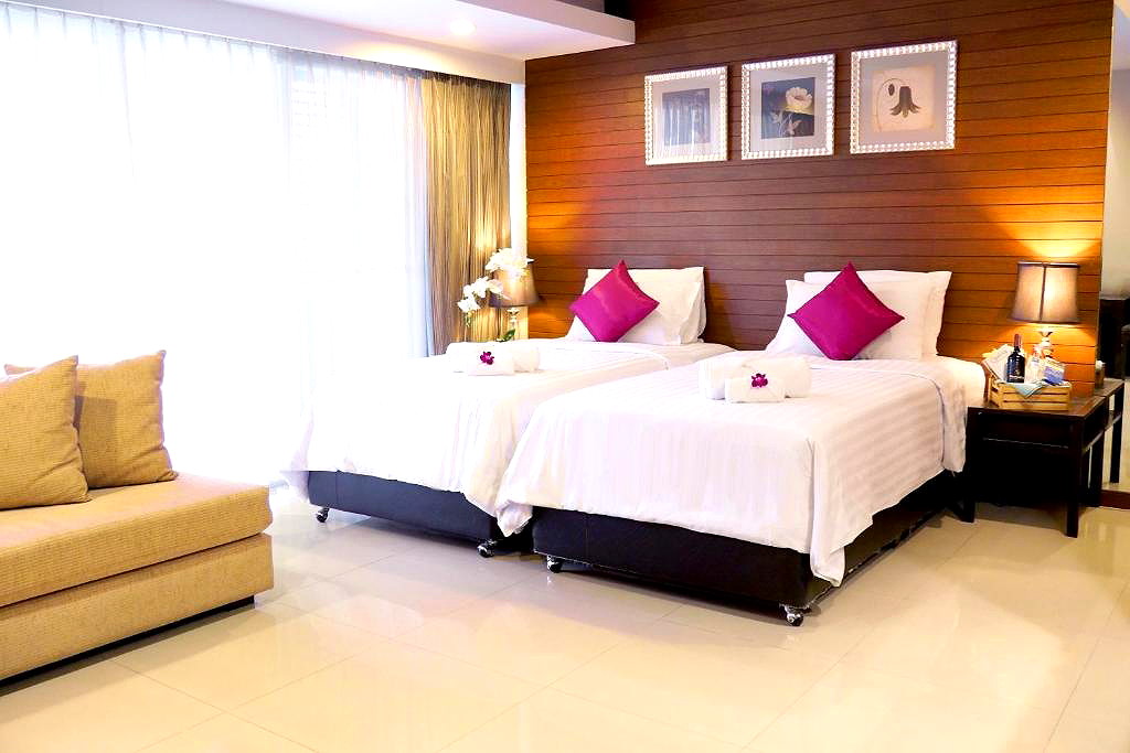 Pictures of FuramaXclusive Sathorn Hotel Bangkok 4/24