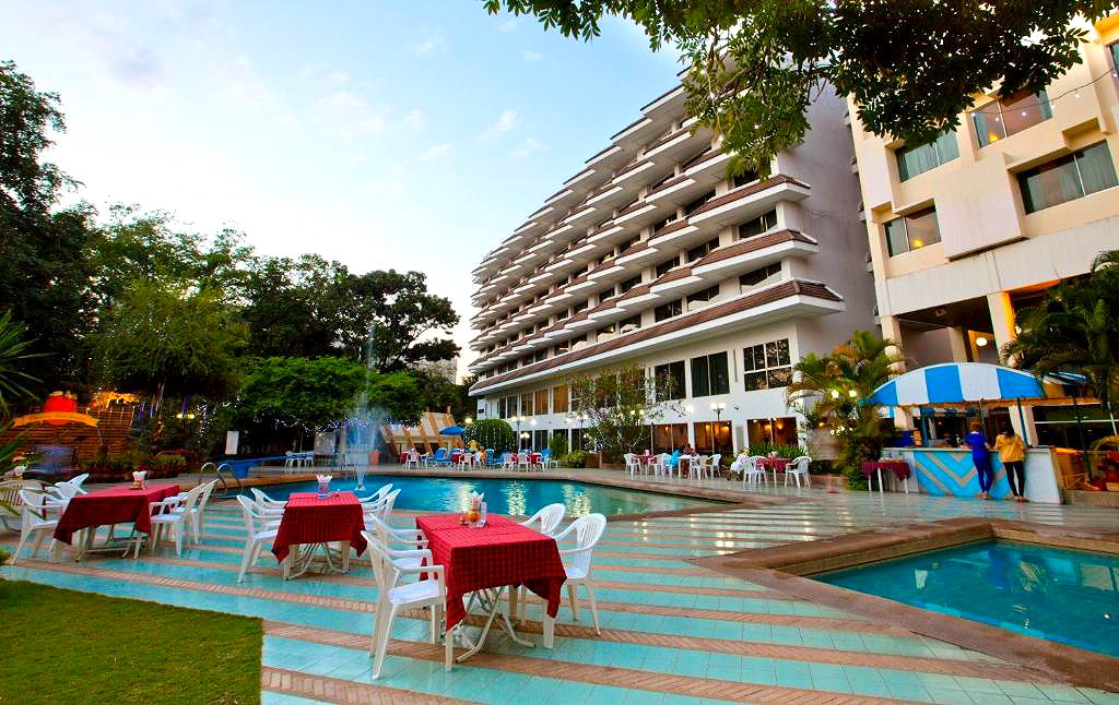 Pictures of Charoen Hotel 10/33