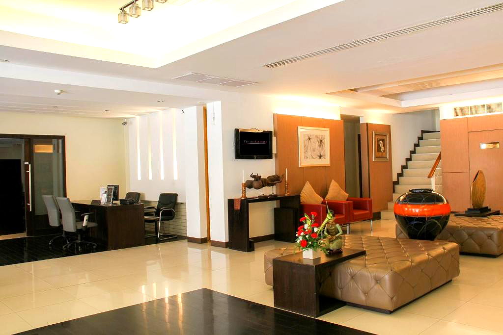 Pictures of FuramaXclusive Sathorn Hotel Bangkok 8/24