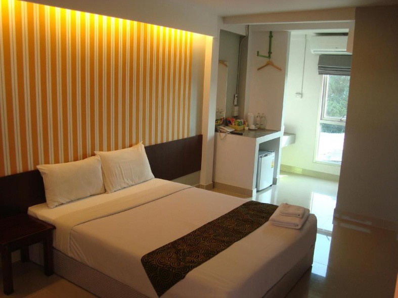 Condo · Lat Krabang, bangkok — photo 2