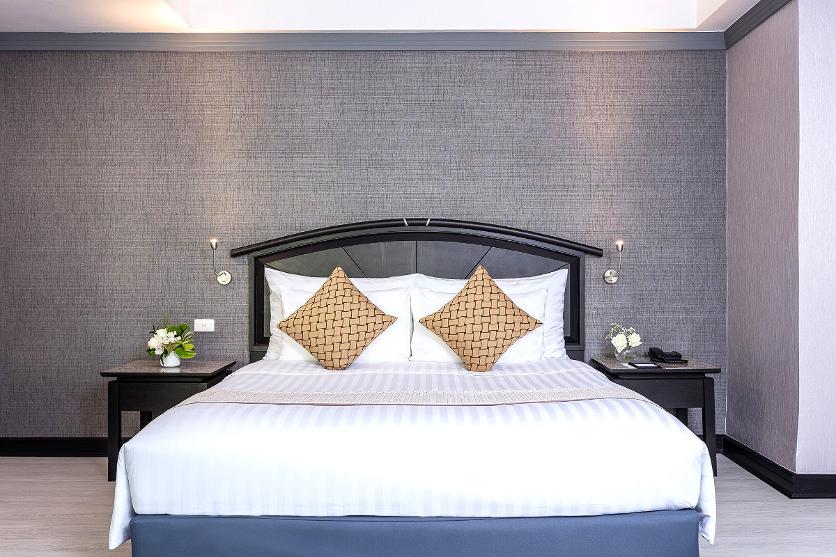 Pictures of Baiyoke Sky Hotel 3/35