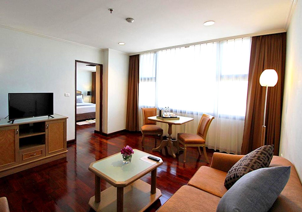 Pictures of Grand Tower Inn Rama VI Hotel 5/14