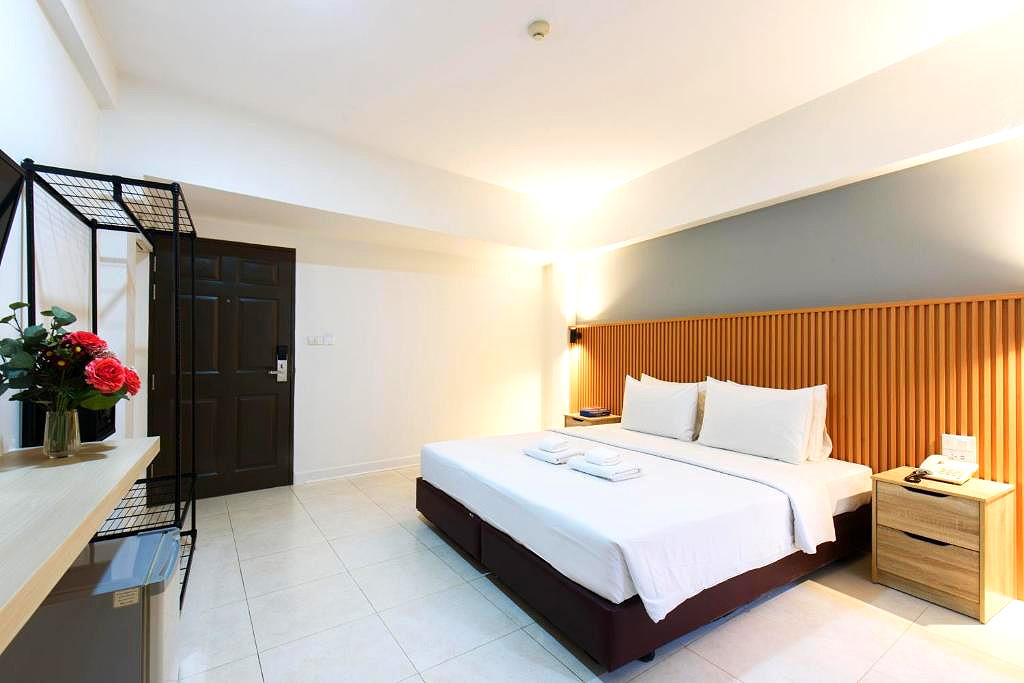 Pictures of Grand Watergate Hotel 5/18
