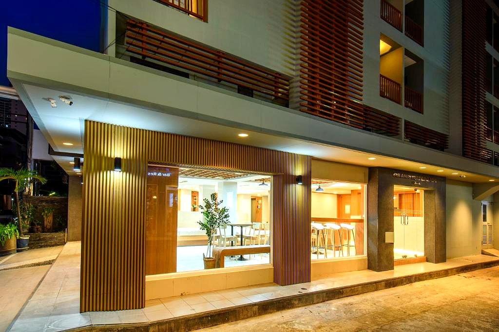 Pictures of Grand Watergate Hotel 16/18