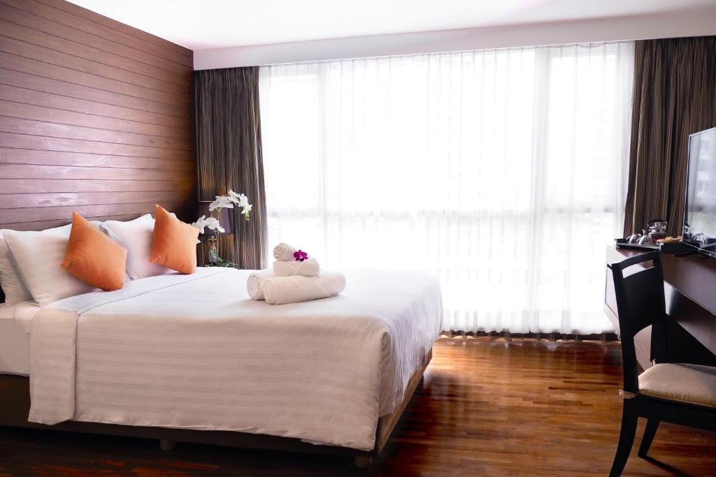 Condo · Bang Rak, bangkok