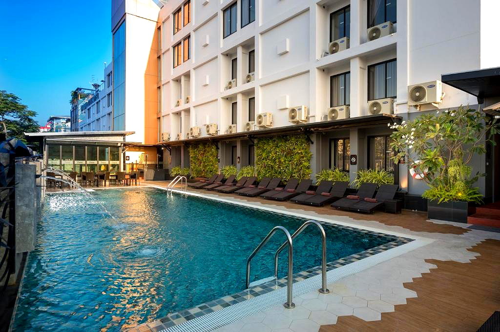 Pictures of Nouvo City Hotel 22/36