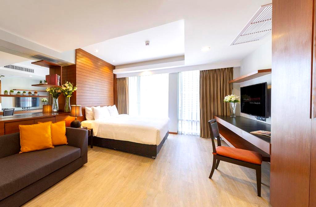 Pictures of FuramaXclusive Sathorn Hotel Bangkok 12/24