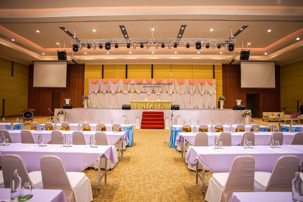 Pictures of Royal Nakhara Hotel and Convention Centre Nongkhai 9/31