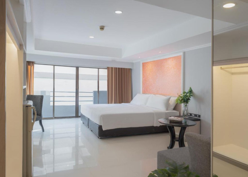 Condo · Watthana, bangkok — photo 5