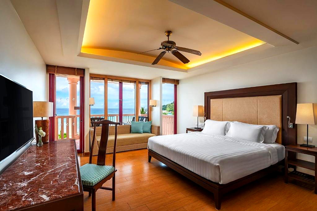Pictures of Centara Grand Beach Resort Phuket 17/37