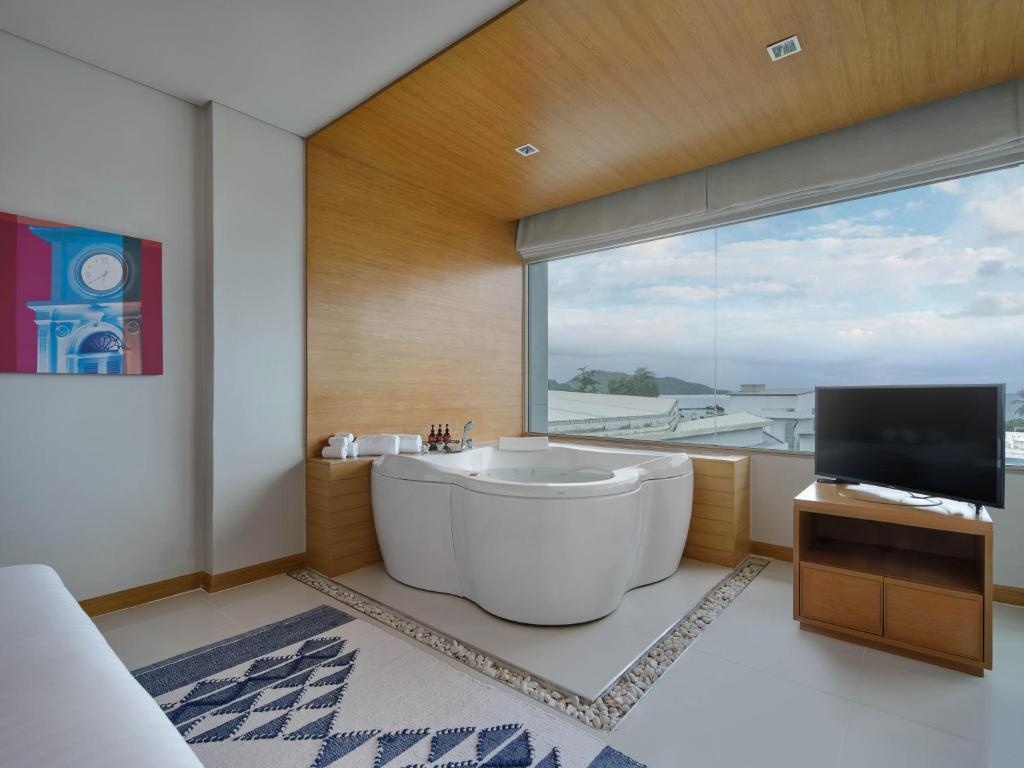 Condo · Kathu, phuket — photo 5