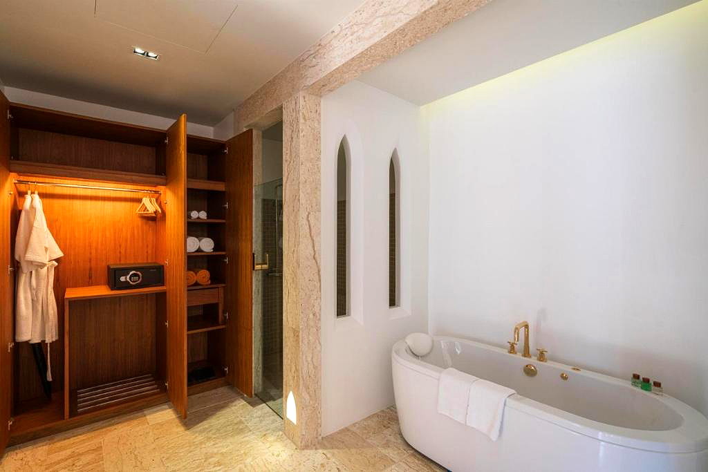 Pictures of Malisa Villa Suites 37/51