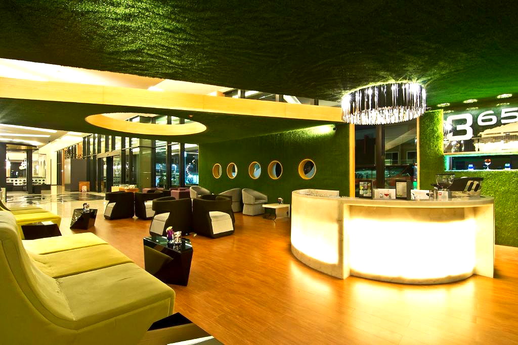 Pictures of Tsix5 Hotel 17/32