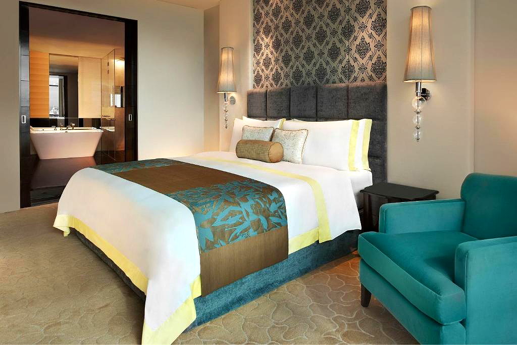 Pictures of The St. Regis Bangkok 40/47