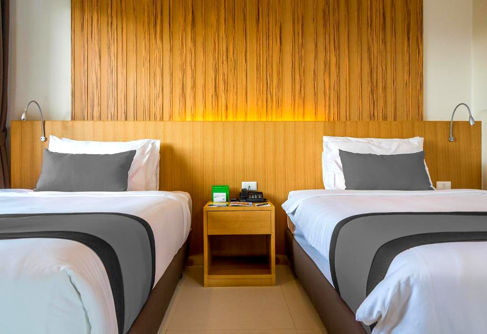 Pictures of Nai Yang Beach Resort & Spa 23/28